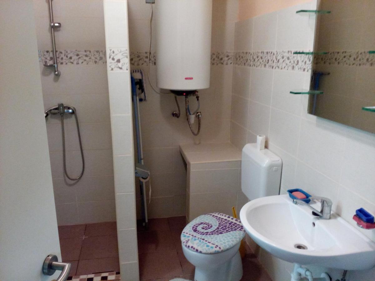 Sunny Apartman Nyiregyhaza Ngoại thất bức ảnh