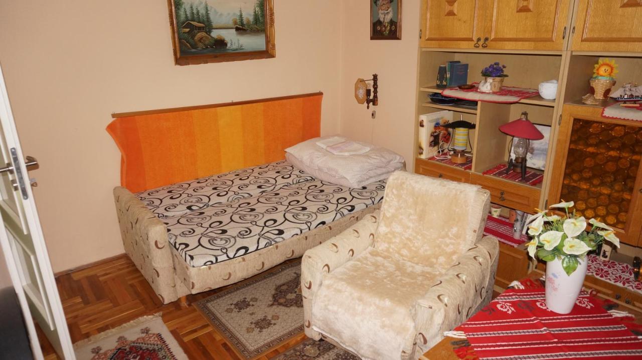 Sunny Apartman Nyiregyhaza Ngoại thất bức ảnh